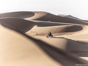 fenek tunisie raid : un raid en tunisie en ssv, moto, 4x4 dans le désert
