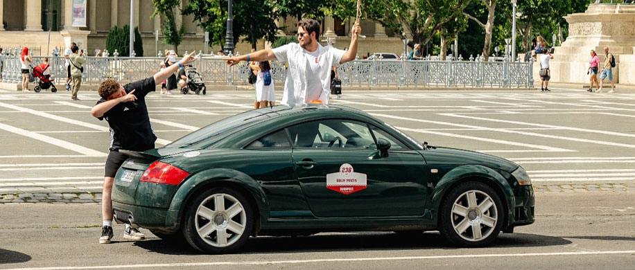 Budapest Rally : un raid auto déjanté !