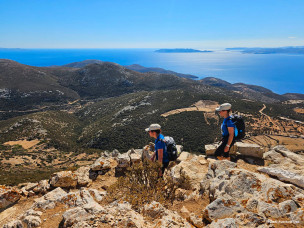Un trek orientation 100% féminin en Grèce sur l'île de Sifnos, une aventure par Aventura Trek à découvrir 