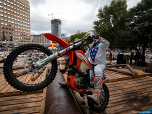 Red Bull Outliers, enduro race, enduro, hard enduro
