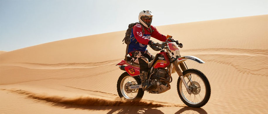 Sandraiders : le raid moto d'antan au Maroc