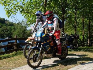 Seeker Raid 2000