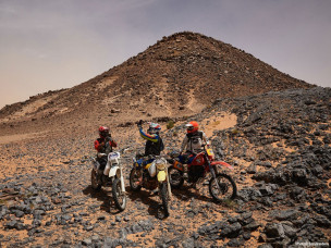 sandraiders, sandraiders tunisie, raid moto tunisie, raid moto vintage, raid motos anciennes, raid moto afrique, aventure moto