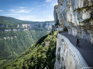 Un challenge vélo au format bikepacking pour 350 km d'épreuve tout-terrain à la découverte du Vercors ! Découvrez l'Elevation Vercors !