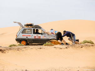 raid automobile maroc, CHATARRAS RAID, raid maroc, raid auto maroc, raid vieilles voitures, raid youngtimers, raid offroad maroc, raid découverte, voyage auto, raid maroc désert, challenge auto 