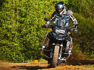 Raid Mikado, randonnée moto tout terrain france, raid moto france roadbook, stage roadbook france, randonnée moto