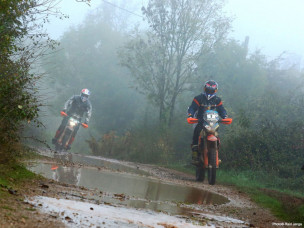 Raid Jenga, raid itinérant france moto, randonnée tout terrain moto france, raid roadbook moto 