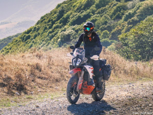 Queen Trophy, raid moto italie, raid moto, aventure moto Italie, raid moto Italie, voyage moto tout-terrain, moto off-road Italie, trail moto Italie, rallye moto touristique, rallye moto italie