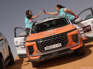 Nour Rallye Raid, rallye 100 % femmes, rallye solidaire Maroc, aventure Merzouga, raid désert, événement féminin, autonomie, sécurité rallye, solidarité africaine