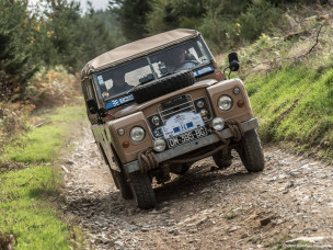 Raid Bleu Beaujolais, raid moto France, raid quad, raid SSV, raid 4x4, raid off road, randonnée off road, Beaujolais moto quad, raid sans chrono, roadbook moto quad, aventure off road France, raid convivialité, Amada raid, raid ssv france, raid 4x4 france
