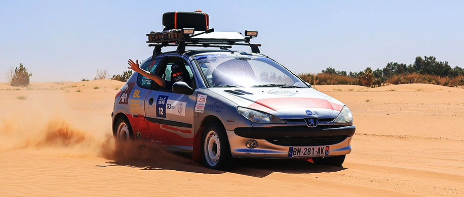 206 RAID : une aventure inoubliable au volant de votre Peugeot 206