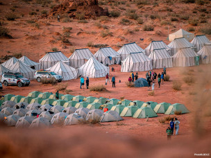 Love Trail, La Boucle de l'Étoile, trek féminin, trail femme, trail 84 km, aventure outdoor féminine, randonnée sportive, ultra trail filles, événement sportif solidaire, Owaka Adventure, trek Vaucluse, trail running France, raid multisport féminin.