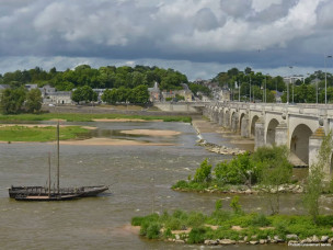 Découvrez la toute première édition du GravelMan Orléans 2026 ! Roulez entre forêts, bords de Loire et paysages UNESCO. Formats Gravel ou Route de 60 à 500 km.