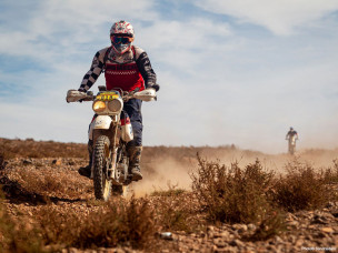 sandraiders paris dakar, paris dakar, paris dakar thierry sabine, raid moto vintage, raid moto afrique, raid moto dakar, raid motos anciennes, raid paris dakar afrique