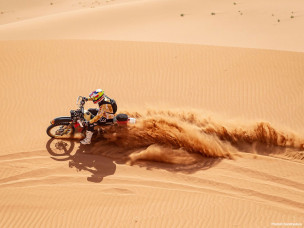 sandraiders paris dakar, paris dakar, paris dakar thierry sabine, raid moto vintage, raid moto afrique, raid moto dakar, raid motos anciennes, raid paris dakar afrique