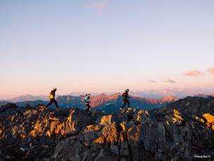 Ultra-trail au Tyrol du Sud sur la légendaire Ötziroute : 58 km, 3626 m D+, jusqu'à 3250 m d'altitude. Découvrez le Schnalstal Alpine Trail sur Owaka.