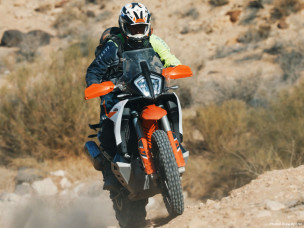 dune xplorer, raid moto tunisie, raid moto, rallye moto, aventure offroad tunisie, aventure moto, voyage moto afrique, raid afrique moto, navigation roadbook, moto désert