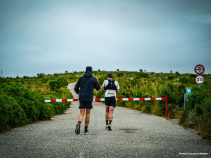 Gravel & Trail Challenge Costa Brava : gravel et trail en 3 étapes entre les massifs de Cadiretes et Gavarres. Aventure outdoor non compétitive, sur owaka.com.