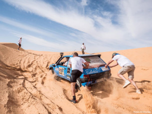205 Africa Raid, peugeot 205 tout terrain, peugeot 205 desert, raid maroc youngtimers, roadtrip maroc peugeot, peugeot 205 maroc 