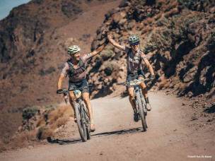 Une course de VTT au Maroc, un défi à travers les dunes et montagnes pour les sportifs : Roc Du Maroc 